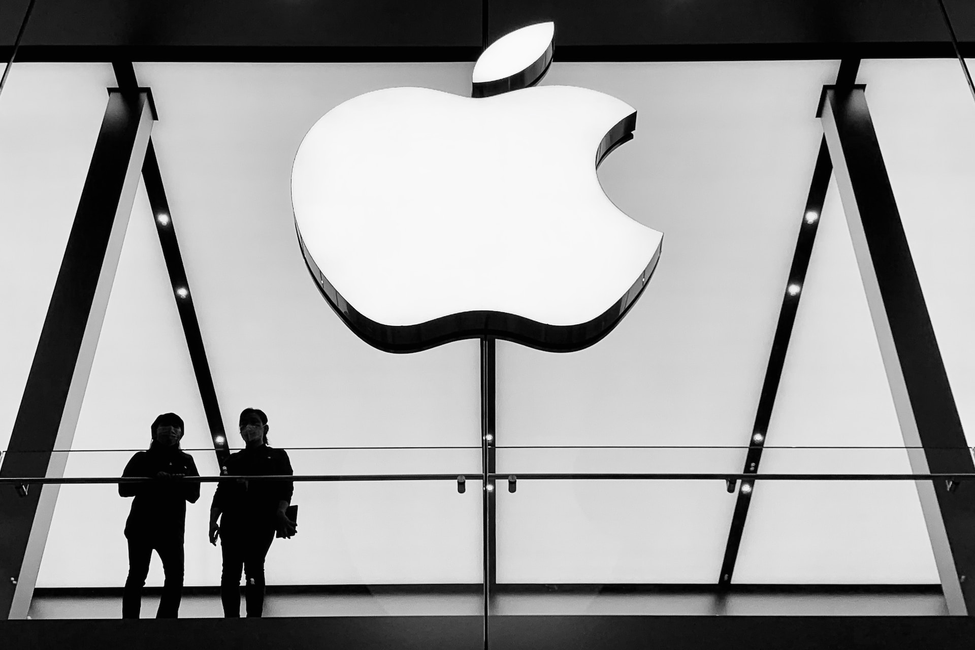Serwis Apple: Dlaczego warto inwestować w oryginalność?
