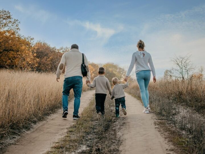 Aktywni Seniorzy: Nordic Walking na Ursynowie!