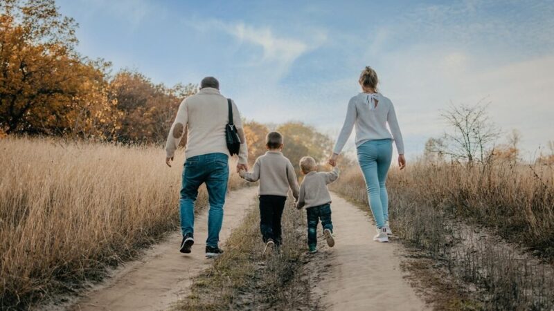 Aktywni Seniorzy: Nordic Walking na Ursynowie!