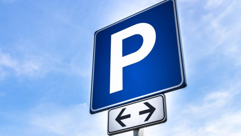 Kabaty w Ursynowie: Nowe miejsca parkingowe, uspokojony ruch i udogodnienia dla rowerzystów!