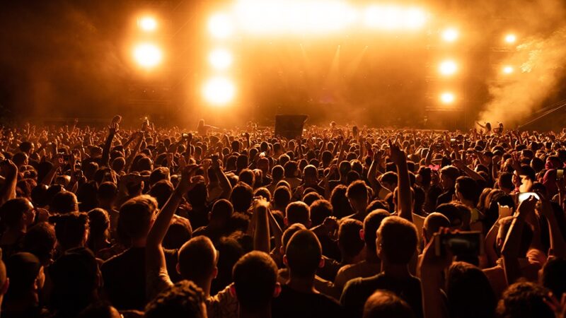 Ursynowskie Potańcówki 2025: Lato Pełne Tańca i Muzyki!