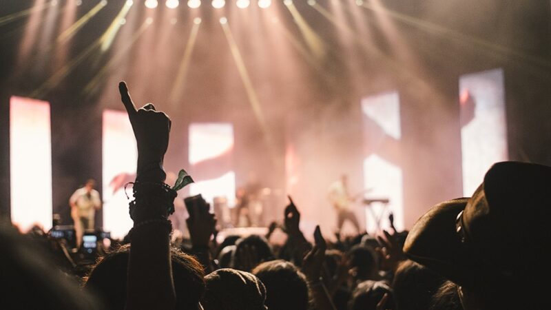 Ursynów przedłuża lato: dodatkowa potańcówka z muzyką na żywo już 13 września!