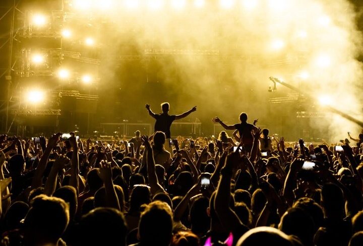 Festiwal Komedii Stolica 2023: Śmiech, Emocje i Wspaniałe Występy na Start!