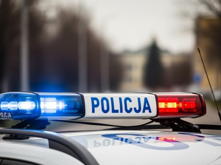 Policjantka z Wilanowa uratowała starszą kobietę w trudnych warunkach pogodowych