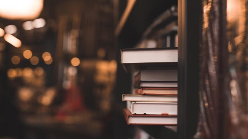 Odkryj magię Gałczyńskiego: wystawa w Ursynowie