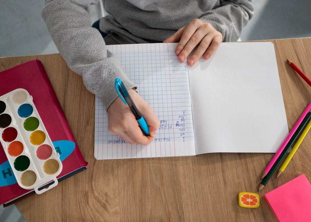 Kreatywne warsztaty ozdabiania książek w Ursynotece!