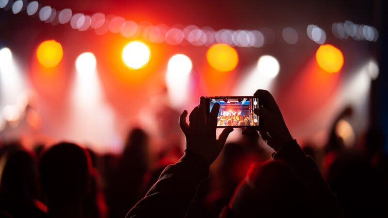 Walentynkowy wieczór z Kabaretem: Klasyka w nowoczesnym stylu!