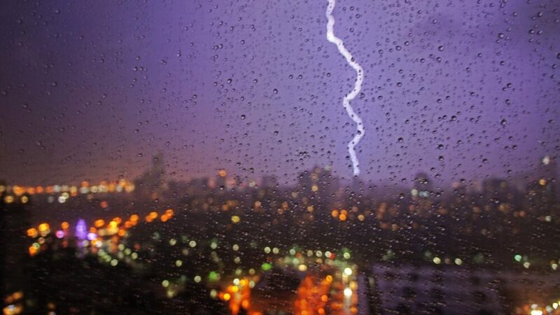 Mroźne niebezpieczeństwo: IMGW ostrzega przed ekstremalnymi temperaturami!