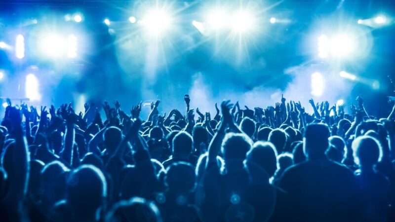 EKT-Gdynia: 40 lat szantowej muzyki i niezapomnianych występów