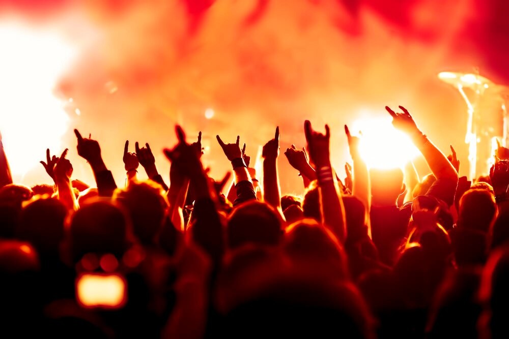 Majowe Szaleństwo w DOK Ursynów: Taniec, Muzyka i Teatr w Pełni Emocji!