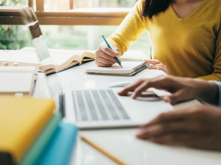 ADHD u kobiet: Dlaczego diagnoza jest opóźniona? Spotkanie z ekspertem