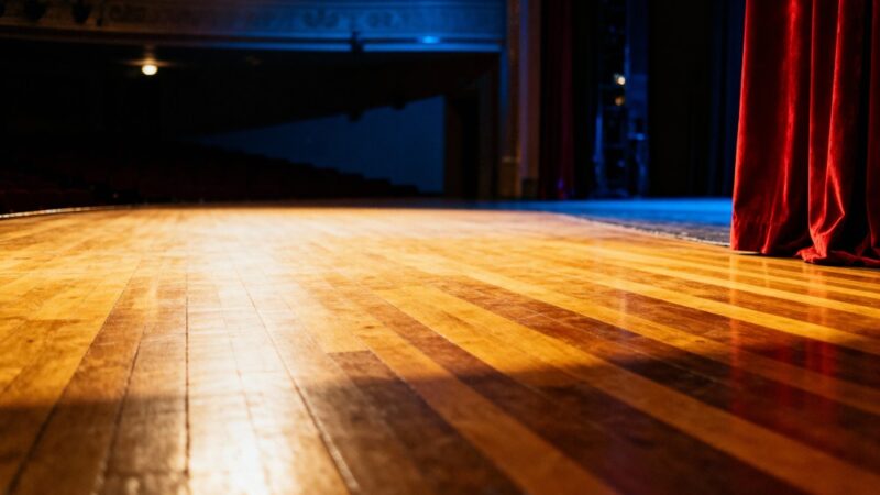 Letnia Scena Teatralna w Powsinie dla całej rodziny!