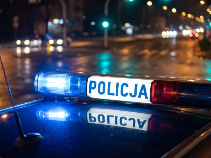 Bezpieczne Miasto: Policja zatrzymuje niemal 2000 osób w ogólnopolskiej akcji