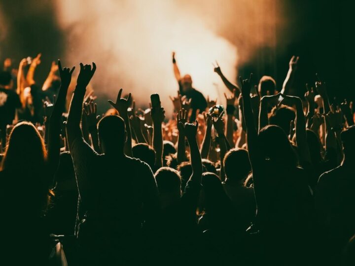 Magiczne Słoneczne Opowieści: Spektakl Muzyczno-Teatralny dla Dzieci w Klubie Nugat