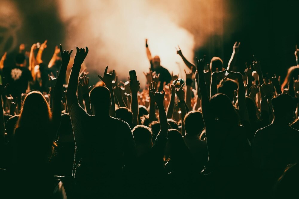 Magiczne Słoneczne Opowieści: Spektakl Muzyczno-Teatralny dla Dzieci w Klubie Nugat