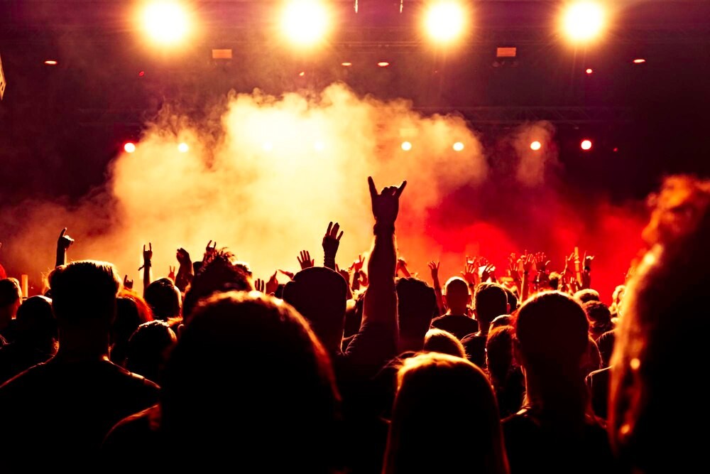 Sztuka na Stokłosach: Weekend z komedią, musicalem i architekturą